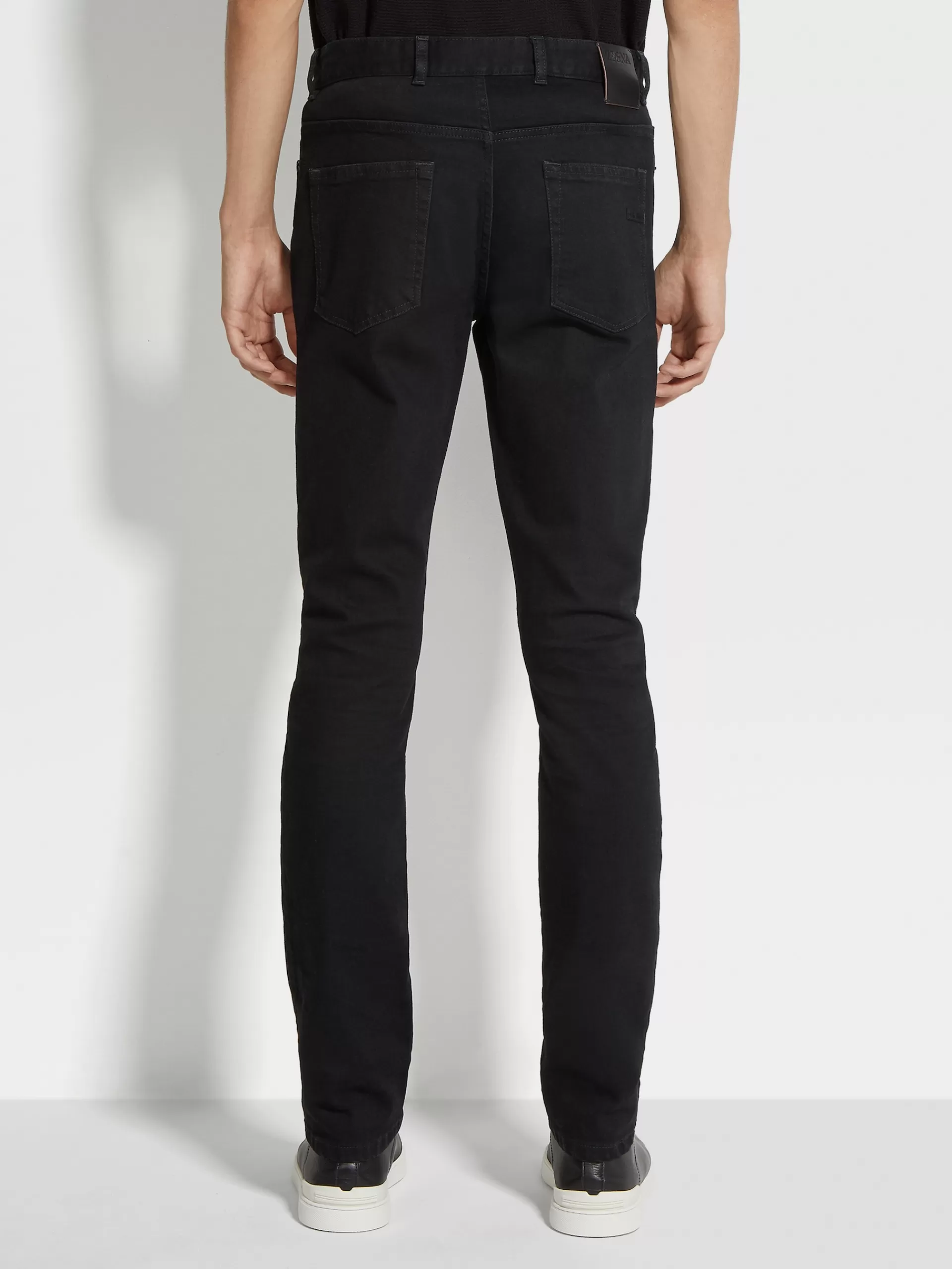 ZEGNA Jeans^Calças De Ganga Em Algodao Confortavel Com Lavagem Simples E 5 Bolsos Preto