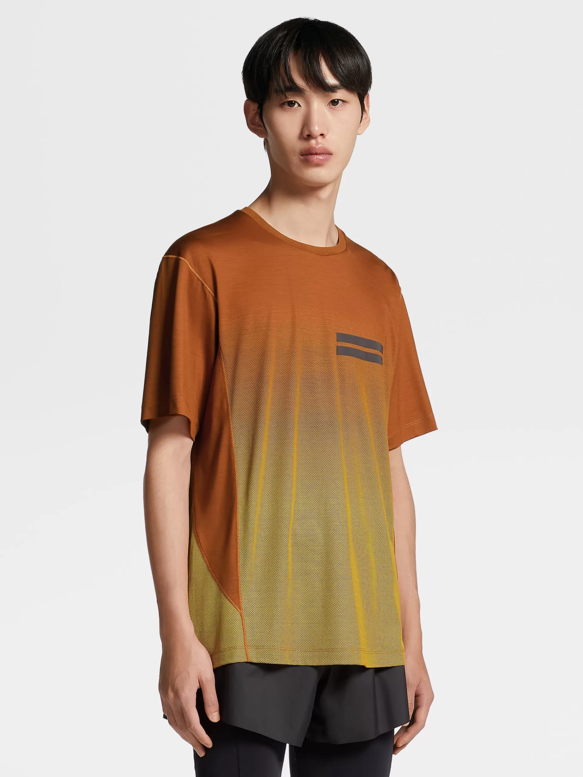 ZEGNA T-Shirts^T-Shirt De Manga Curta No Tom Em La High Performance™ Com Efeito Desbotado Vicunha Vivo